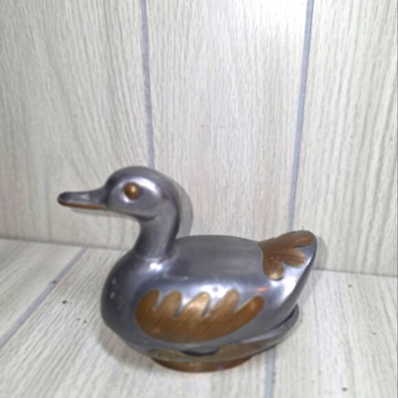 Vtg 1960s Pewter & Brass Duck Trinket Dish Bird Figurine Silver & Gold Jewlery - Picture 1 of 7